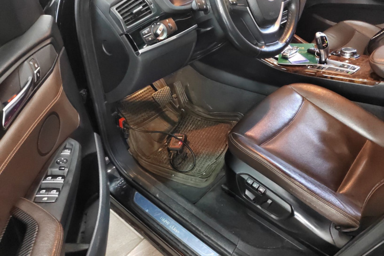 宝马X3(进口) 2014款 xDrive20i X设计套装中控内饰20