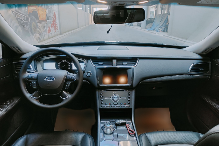 福特 金牛座 2015款 EcoBoost 245 豪华型车身外观6005