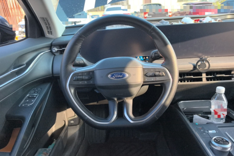 福特 蒙迪欧 2025款 2.0T EcoBoost 豪华型中控内饰13
