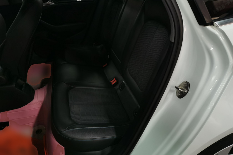 奥迪A3 2020款 Sportback 35 TFSI 时尚型 国VI中控内饰21