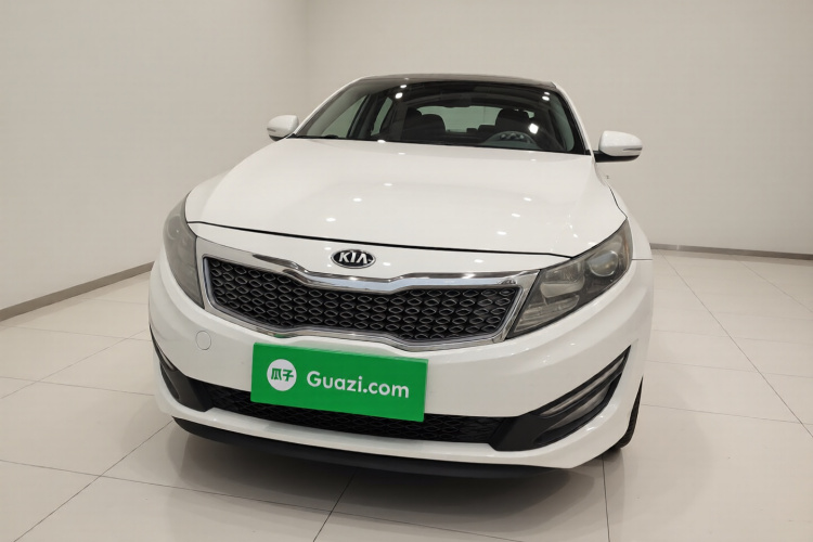 起亚K5 2012款 2.0L 自动DLX车身外观2