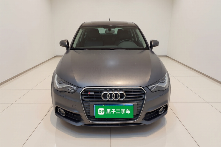 奥迪A1 2014款 30 TFSI Sportback舒适型车身外观2