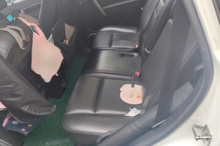 雪佛兰 科帕奇 2014款 2.4L 四驱旗舰版 7座中控内饰7004