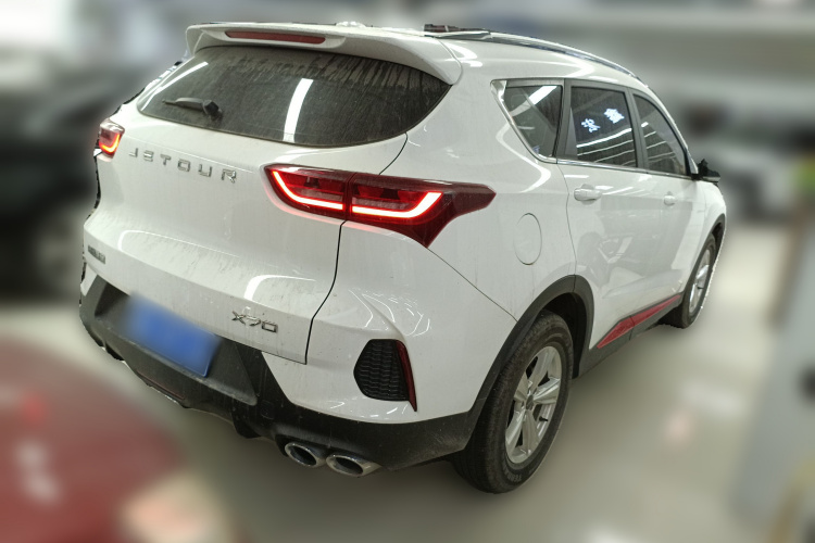 捷途X70 2023款 1.5T 手动超越版 5座车身外观6005