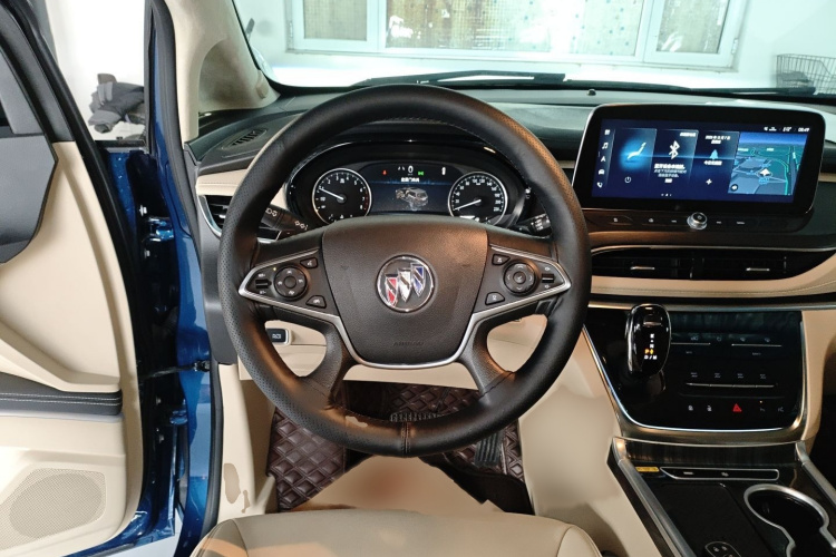 别克GL8 2023款 陆上公务舱 智慧尊贵型局部细节13