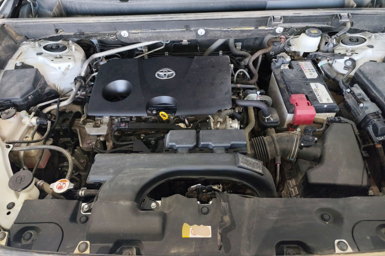 丰田 威兰达 2022款 2.0L CVT两驱都市版机舱底盘24