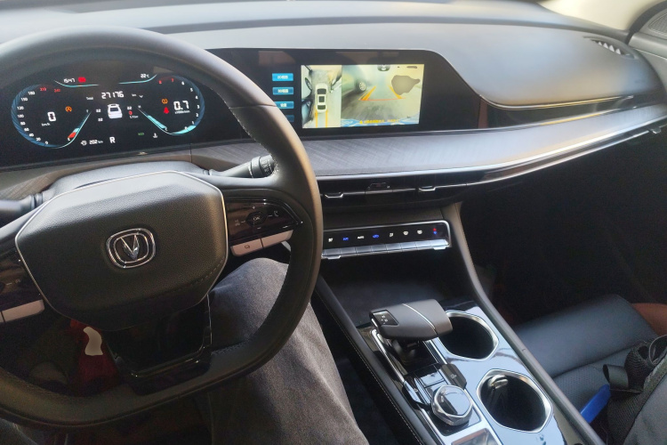 长安 逸动 2023款 畅享版 PLUS 蓝鲸NE 1.4T GDI DCT尊贵版中控内饰7002