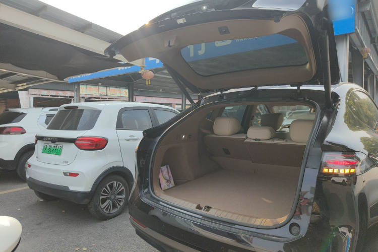 昊铂HT 2024款 825特高压激光雷达版机舱底盘23