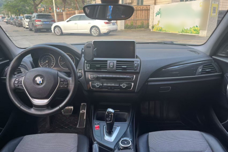 宝马1系(进口) 2013款 改款 116i 领先型中控内饰7007