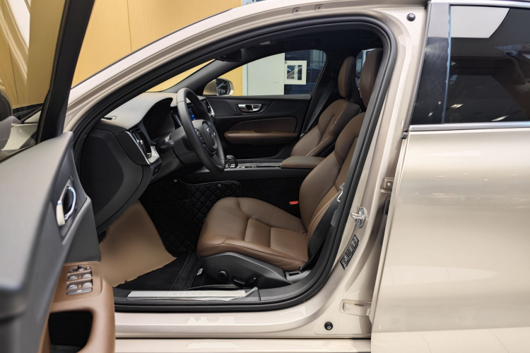 沃尔沃S60 2024款 B4 智逸豪华版局部细节19