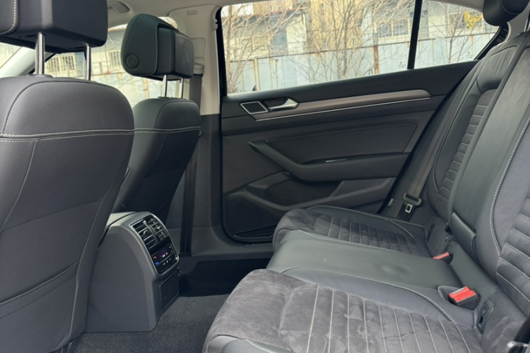 大众 迈腾 2020款 330TSI DSG 豪华型车身外观6007