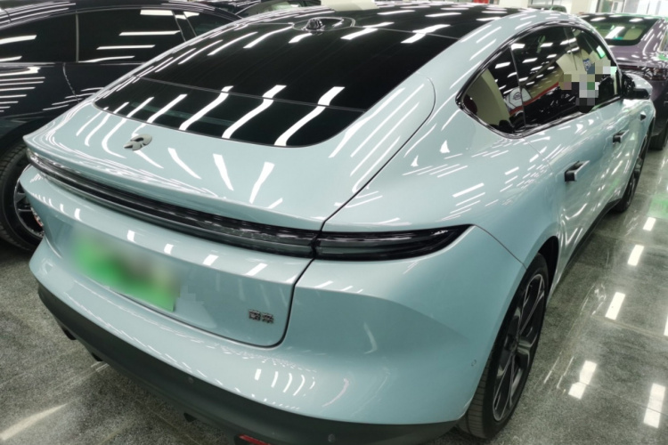 蔚来ET5 2024款 75kWh车身外观6005