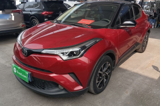 丰田C-HR 2018款 2.0L 领先天窗版 国VI