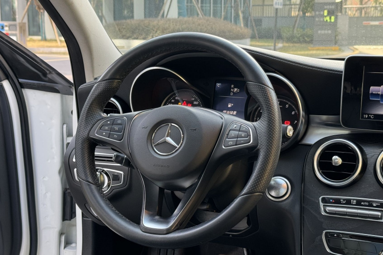 奔驰C级 2015款 C 200 L 运动型局部细节13