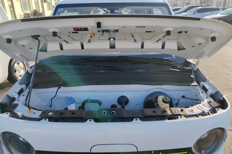 吉利银河 熊猫 2025款 210km 元气熊机舱底盘24