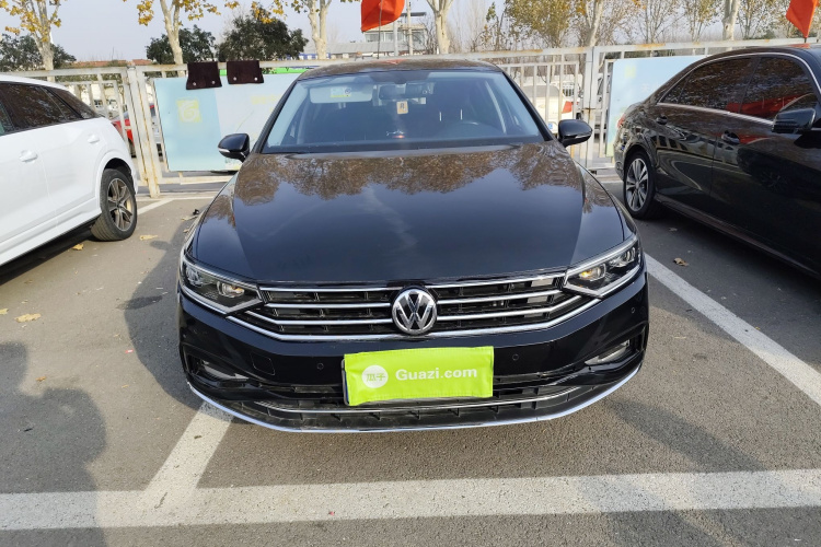 大众 迈腾 2020款 330TSI DSG 领先型车身外观2