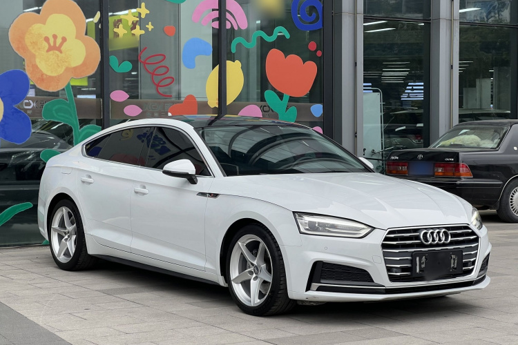 奥迪A5 2017款 Sportback 40 TFSI 时尚型车身外观6003