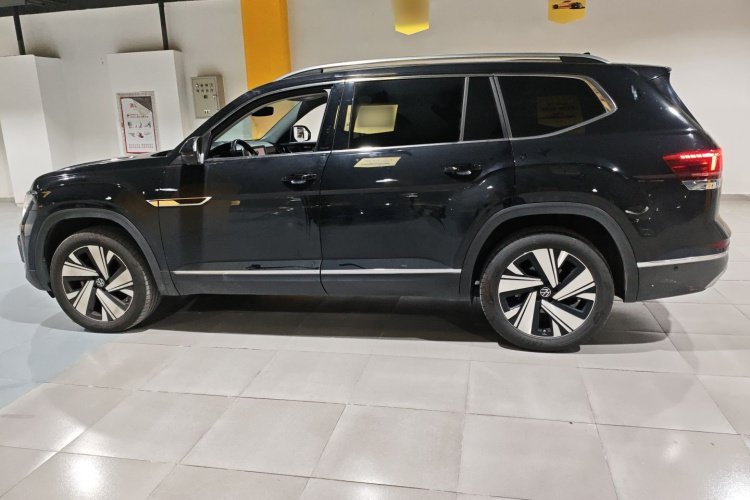 大众 途昂 2024款 530 V6 四驱尊崇豪华版车身外观4