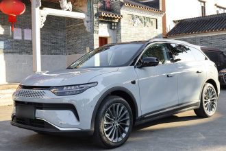 零跑汽车 零跑C11 2024款 增程 300尊享版