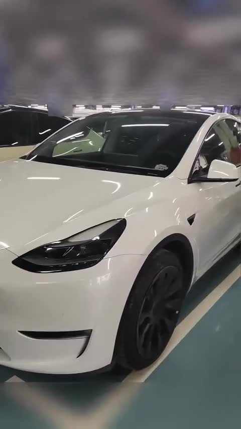 特斯拉 Model Y 2022款 长续航全轮驱动版讲解1