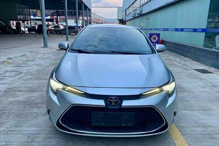 丰田 雷凌 2021款 185T CVT豪华版车身外观6001