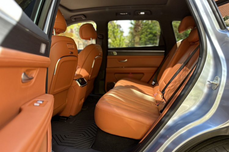 鸿蒙智行 问界M7 2024款 1.5T 智驾四驱Pro版 5座中控内饰7007