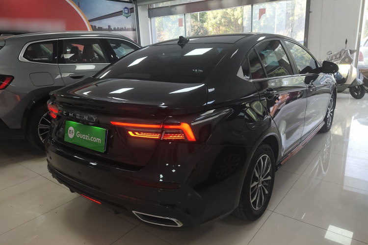 奇瑞 艾瑞泽5 PLUS 2023款 1.5T CVT享PLUS车身外观7