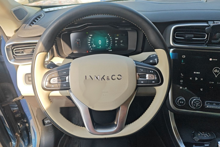 领克01 2017款 2.0T 两驱耀Pro版局部细节13