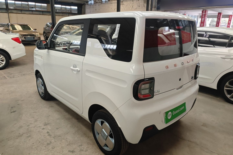 吉利银河 2024款 熊猫mini 200km 耐力熊车身外观4