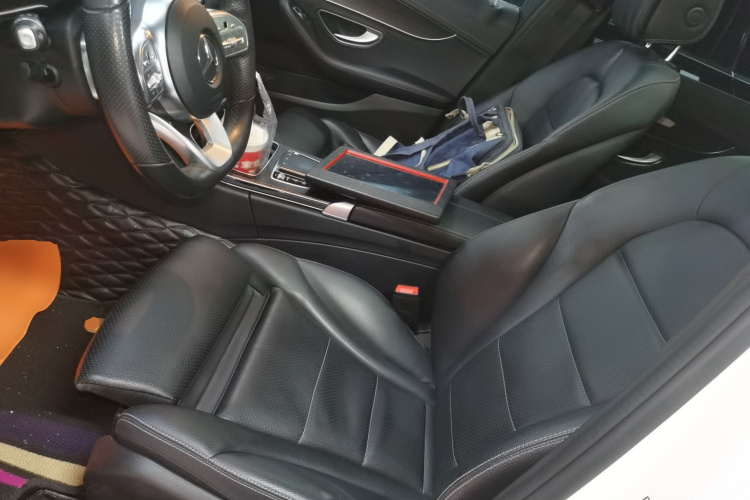 奔驰C级 2021款 C 260 L 运动版局部细节19