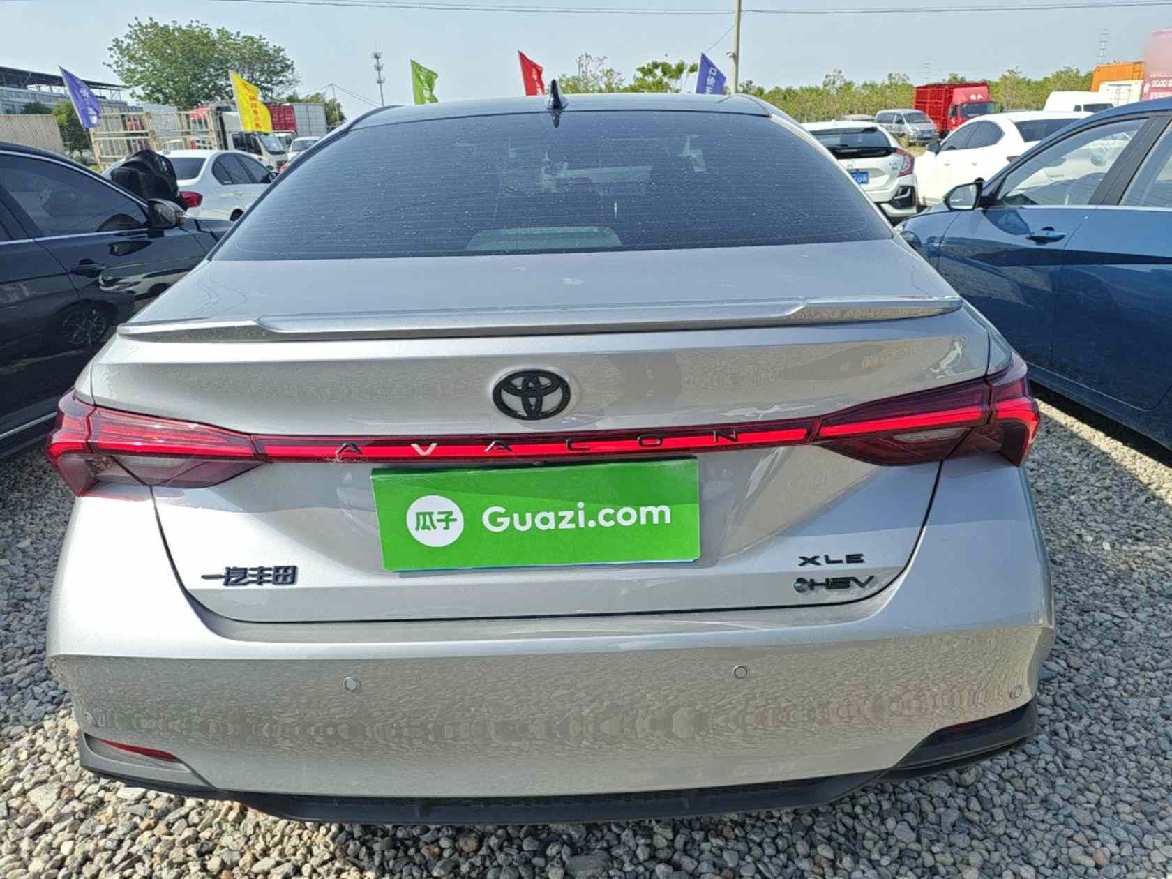 丰田 亚洲龙 2024款 双擎 2.5L XLE尊贵版(4)