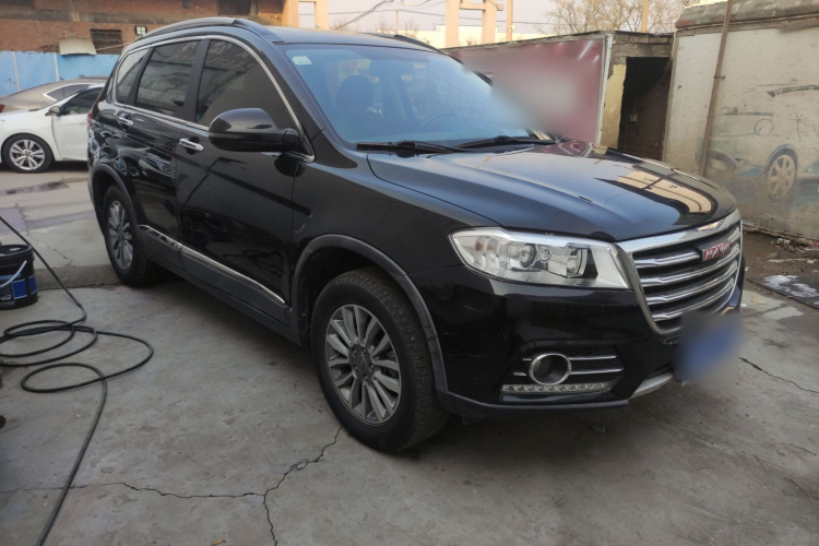 哈弗H6 2018款 红标 运动版 1.5T 手动两驱精英型车身外观3