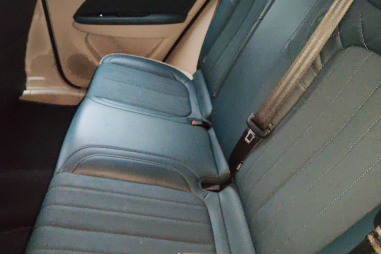 欧拉好猫 2021款 400km标准续航 维纳斯版 磷酸铁锂中控内饰7004