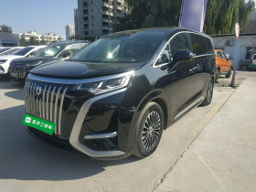 腾势D9 2022款 EV 600 四驱尊荣型