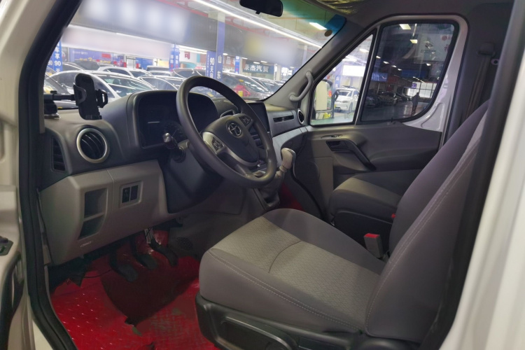 江汽集团 星锐 2022款 2.0T节油王PLUS快运版中轴5-6座HFC4DB3-2E4局部细节19