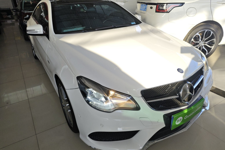 奔驰E级(进口) 2016款 E 200 轿跑车 灵动版车身外观3