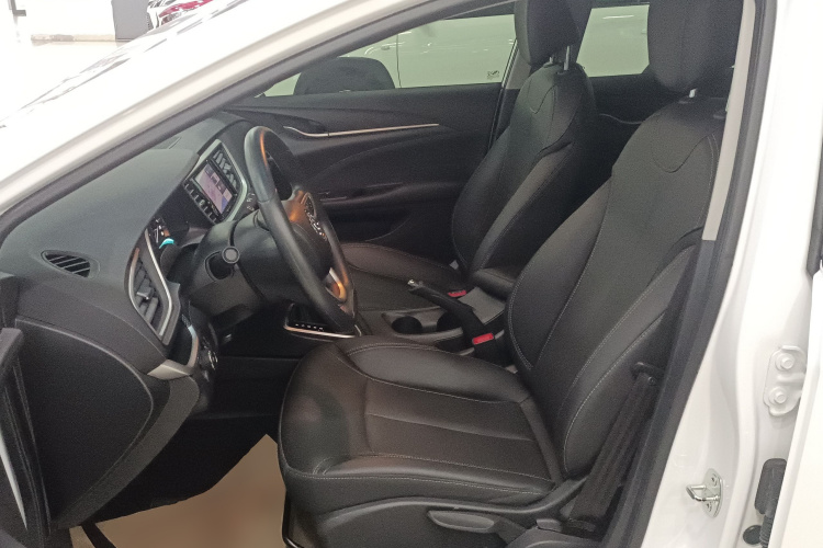 别克 英朗 2021款 改款 典范 1.5L 自动精英型中控内饰19