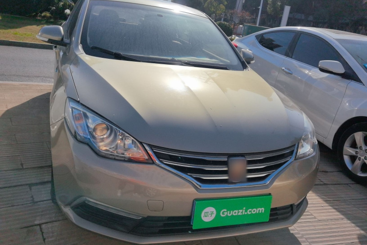 荣威360 2017款 1.5L 自动豪华版车身外观2