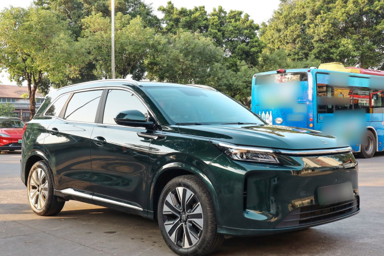 蓝电E5 PLUS 2025款 165km 长续航旅行定制版 7座车身外观6001