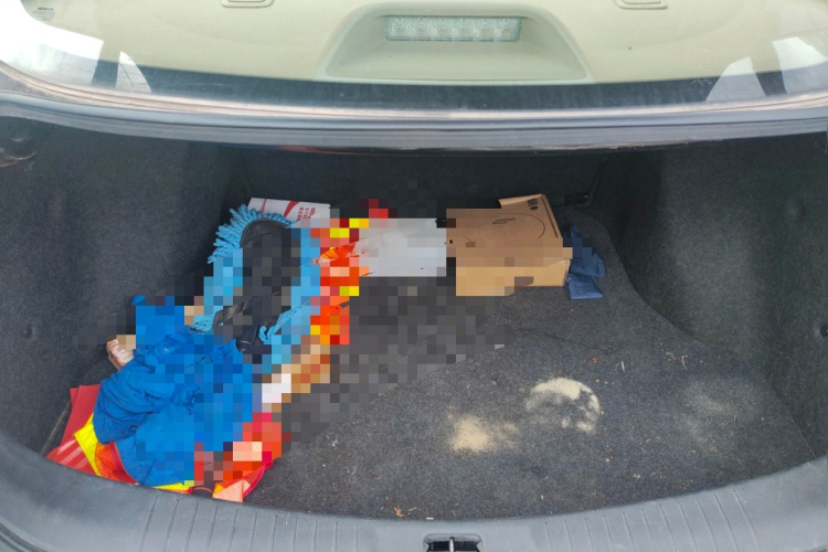 日产 轩逸 2012款 经典 1.6XE 手动舒适版中控内饰23