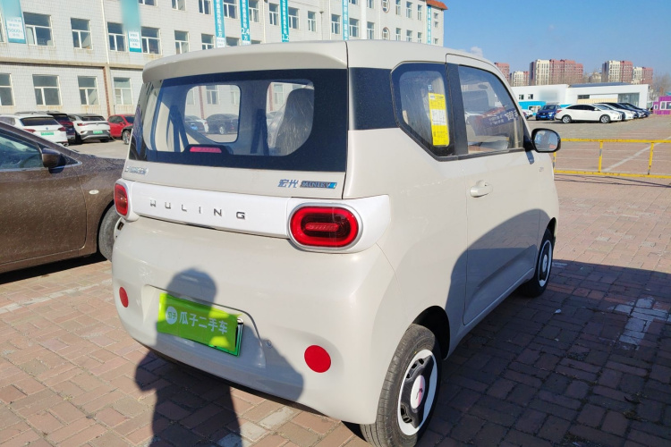 五菱汽车 宏光MINIEV 2024款 第三代 215km 青春版车身外观7