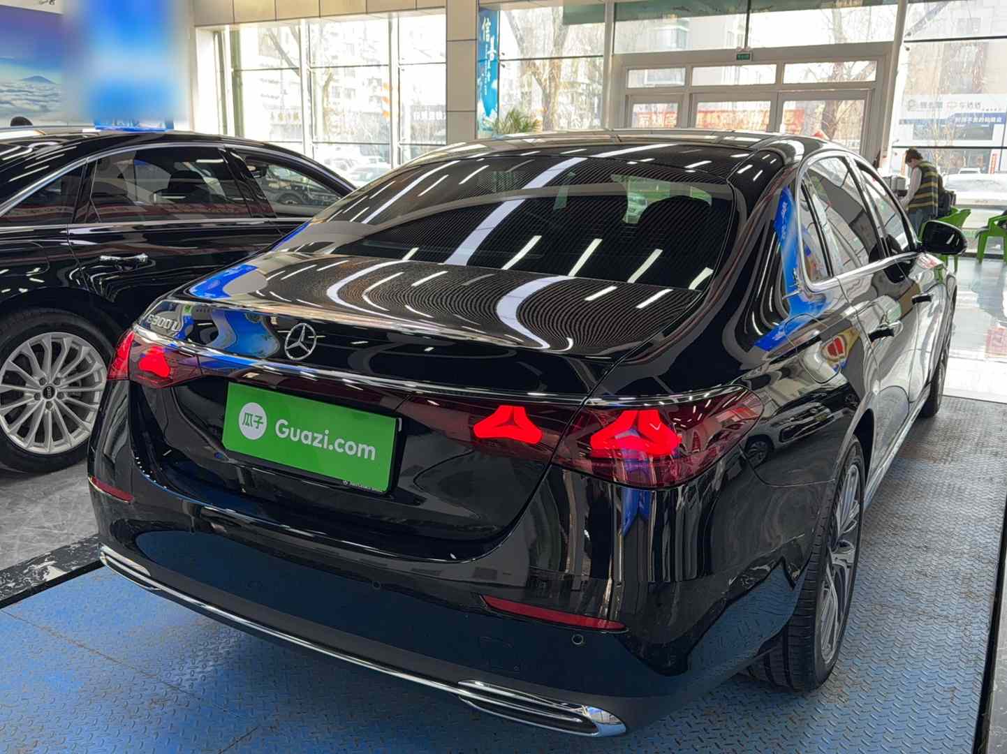 奔驰E级 2024款 E 300 L 时尚型(5)