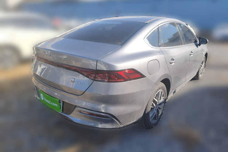 比亚迪 秦PLUS 2021款 EV 400KM 豪华型车身外观6005