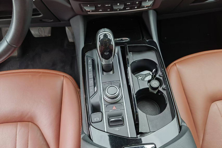 玛莎拉蒂 Levante 2016款 3.0T 标准型局部细节18