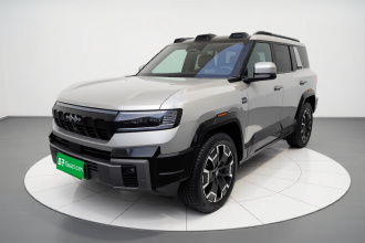 方程豹 豹8 2025款 智勇旗舰版 6座