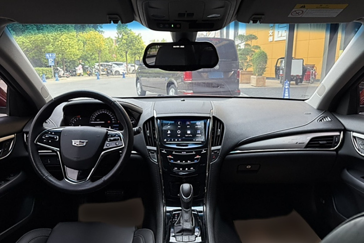 凯迪拉克ATS-L 2017款 28T 时尚型中控内饰7010