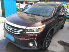 广汽传祺 传祺GS4 2017款 235T G-DCT两驱精英版