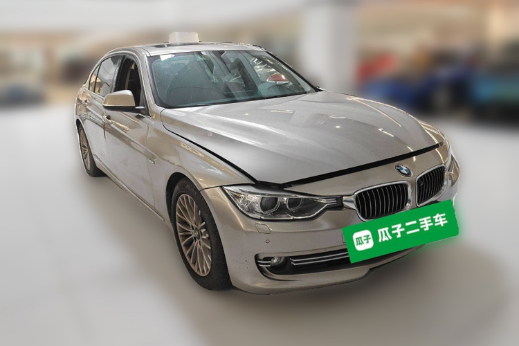 宝马3系 2014款 320Li 豪华设计套装车身外观6002
