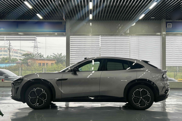 小米汽车 小米YU7 2025款 超长续航后驱版车身外观6003