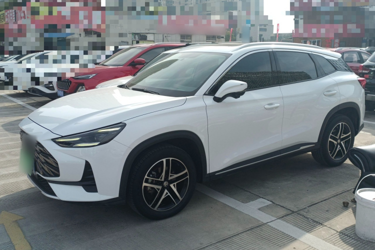 名爵 MG ONE 2022款 α-数智运动系列 1.5T 初创版车身外观4